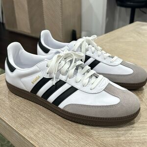 Adidas Sambas